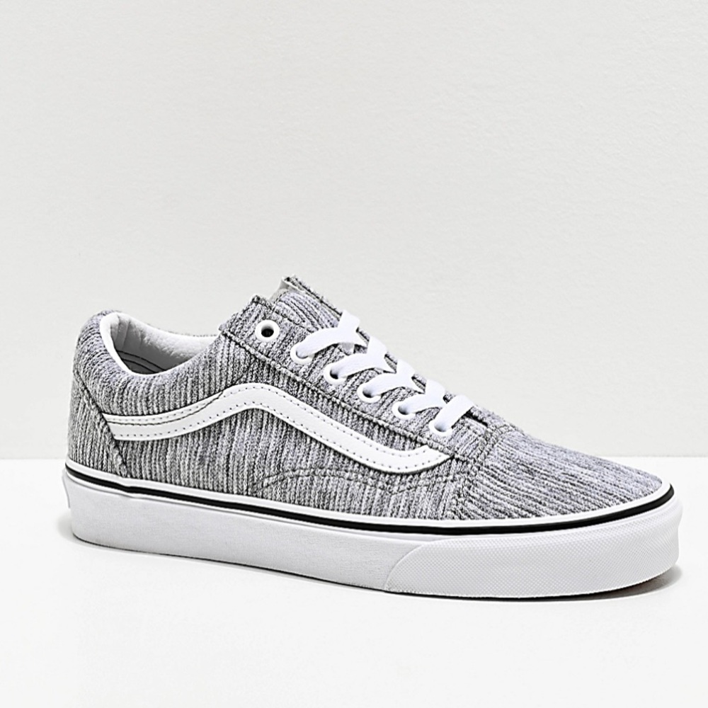 Vans Unisex Old Skool Rib Knit Gray & white lace up sneakers